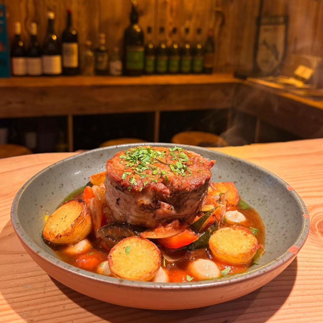 Plat de cuisine française du marché